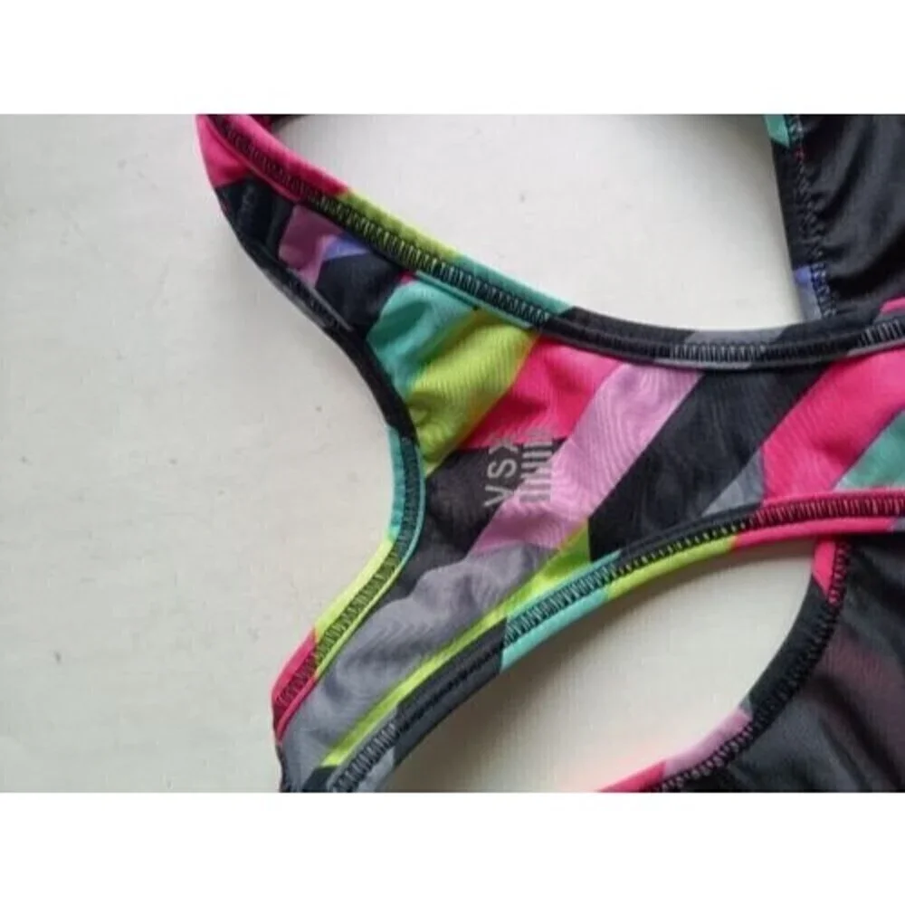 2 Victoria's Secret Sports Bra Womens Size Medium Pink VSX Sports Activewear - Picture 8 of 11